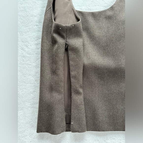 Albert Nipon Brown Top - Picture 3 of 4